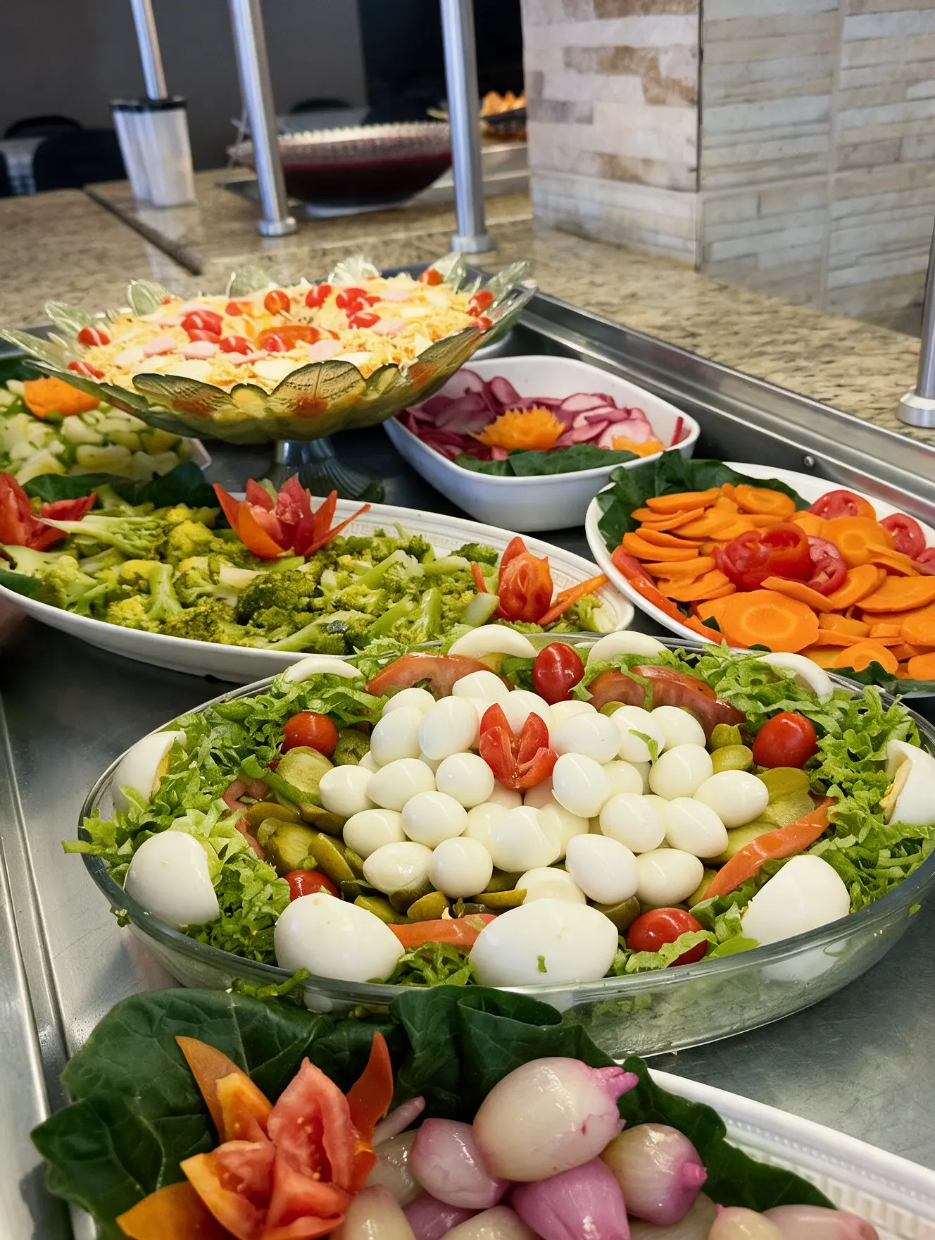 Buffet de saladas frescas